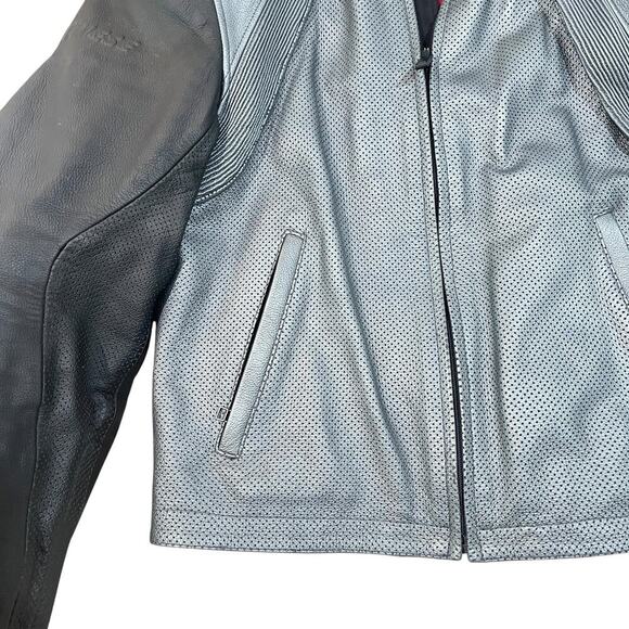 VTG Dainese Leather Motorcycle Jacket Mens 52 Black Gray Perforated Armored - Picture 4 of 13